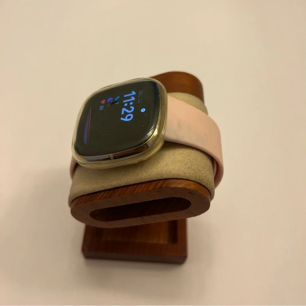 Fitbit Sense, gold/pink, charger included